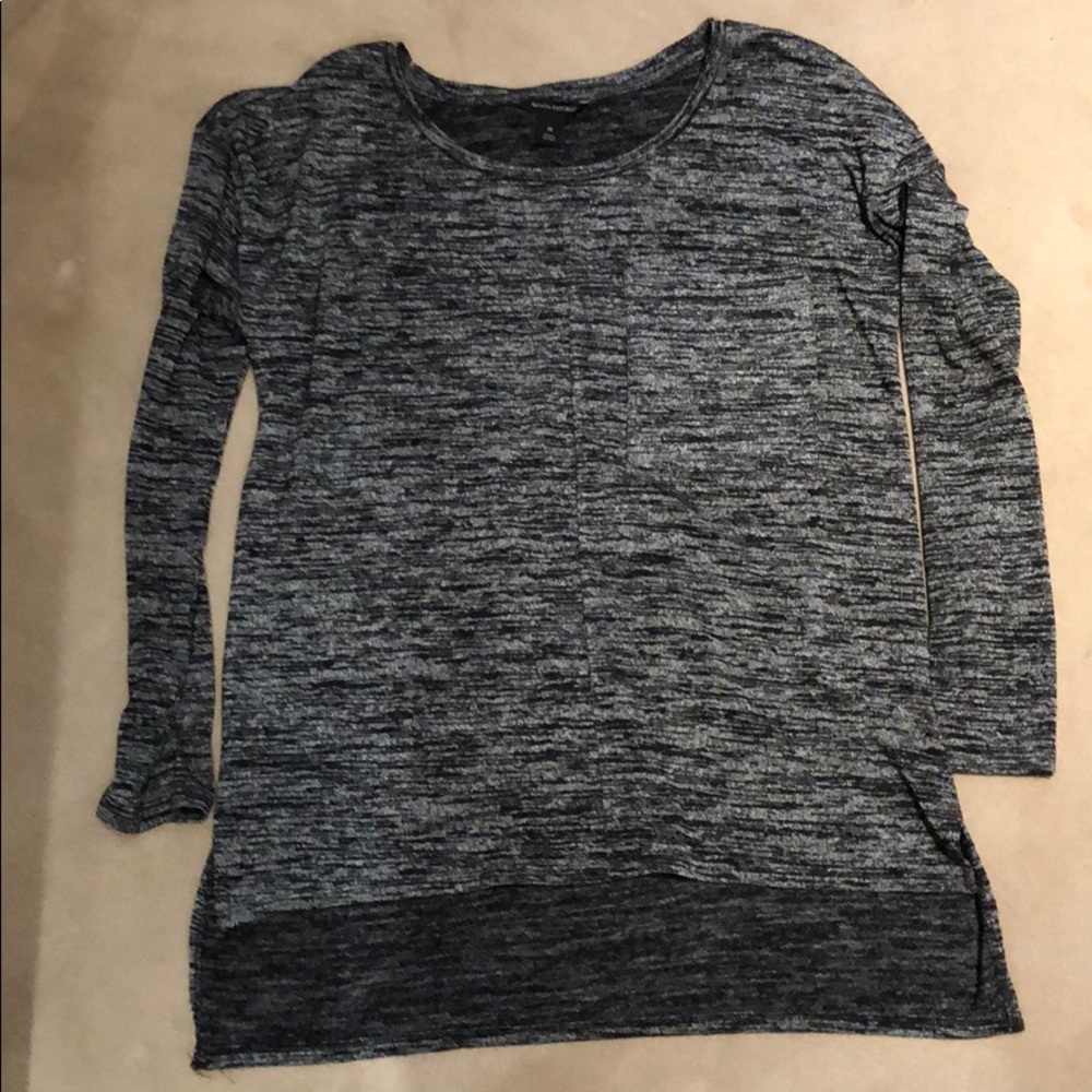 Black/white knit pocket tunic sweater top